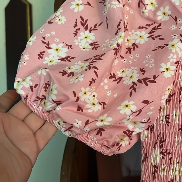 S H E I N Curve Pink Floral Shirred Puff Sleeve Ruffle Hem Dress, Size 2XL, EUC. - Picture 5 of 9